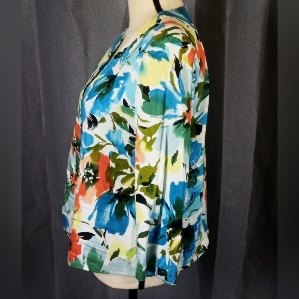 Kim by Kim Rogers jacket, multi colored large floral pattern, size L - Picture 2 of 4
